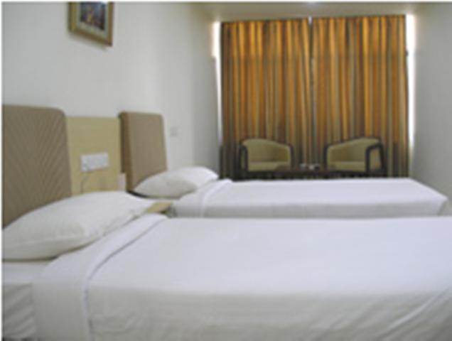 Silver Park Hotel Hyderabad Room photo